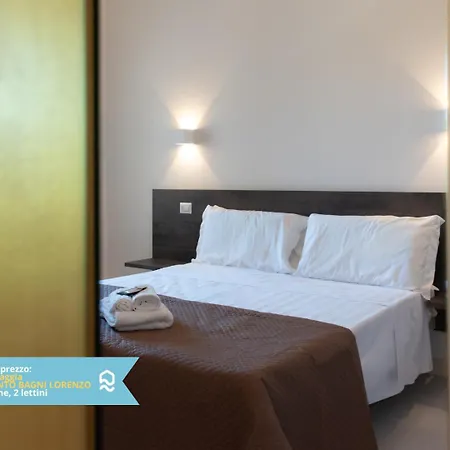 Vl07 - Porto Recanati, Leda Interno 7 *